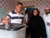 صور.. عبد الواحد السيد يدلى بصوته بالانتخابات الرئاسية فى جنوب سيناء