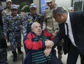 مسن بمدينة نصر يحرص على التصويت: "لو آخر نفس فى عمرى هشارك"