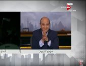 عمرو أديب يتفاعل على الهواء بأغانى النوبة احتفالاً بالانتخابات الرئاسية "فيديو"
