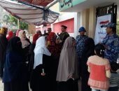 صور.. توافد المواطنين على اللجان الانتخابية بالبحيرة