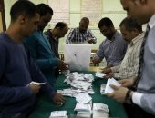 مؤشرات أولية.. لجنة رقم 32 بعين شمس: 1948 صوتا للسيسي و56 لموسى مصطفى موسى