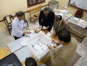 لجنة 9 بالحوامدية: السيسي 1307 أصوات وموسى مصطفى 67