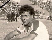 شاهد.. إينو نجم المصرى البورسعيدى فى ريعان شبابه 
