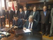 الكهرباء تتعاقد على أعمال مشروع محطة كهرباء غرب القاهرة