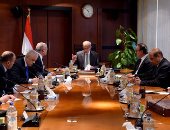 الحكومة: توفير 600 ألف تابلت بدءا من العام الدراسى القادم بخطة تطوير التعليم - صور