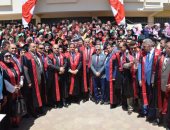 صور .. محافظ الغربية يشارك فى حفل تخرج الدفعة 33 من كلية الحقوق جامعة طنطا