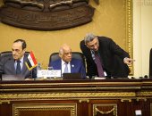 رئيس برلمان سلطنة عمان: الأحداث الجارية تتطلب وحدة القرار العربى