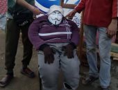 دمية "اللمبى" جاهزة للحرق فى ليلة شم النسيم بالسويس