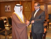 وزير القوى العاملة يبحث مع نظيرة البحرينى الربط الإلكترونى بين البلدين