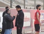 شاهد.. عودة البدرى ومشاركة إكرامى وجلسة أجاى مع أيوب فى مران الأهلى