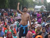 صور.. آلاف الطلاب يتظاهرون ببنجلاديش احتجاجا على سياسة حصص الوظائف الحكومية