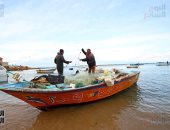 صورة اليوم.. مركب ورق فى البحر.. والبحر قلبه كبير