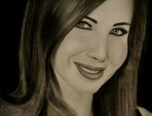 صور.. قارئة تشارك صحافة المواطن بموهبتها فى الرسم