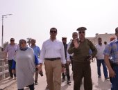 صور.. محافظ أسيوط يتفقد عدة مشروعات بالمحافظة