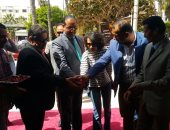 هيئة الكتاب تفتتح معرضا فى جامعة الإسكندرية