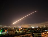 الدفاعات السورية تتصدى لعدوان إسرائيلي وانفجارات فى دمشق