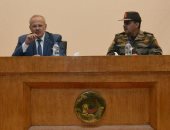 رئيس جامعة القاهرة يلقى محاضرة بكلية القادة والأركان