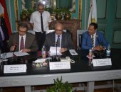 وزير القوى العاملة ورئيس جامعة عين شمس يوقعان بروتوكول نشر السلامة المهنية