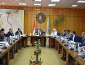 القوى العاملة: تحديد المناطق الأمنة قبل عودة العمالة المصرية لإعادة إعمار ليبيا