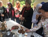 صور.. متحف قصر المنيل يوزع "قهوة عربى" على زواره فى يوم التراث العالمى