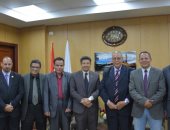 رئيس جامعة دمياط يستقبل لجنة قطاع الآداب لإنشاء كلية الآثار والسياحة