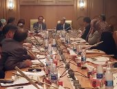 محافظ قنا وأشرف منصور يشهدان دورة تدريب 30 من قيادات المحافظة