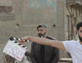 ياسر جلال بصحبة "رحيم" على أطراف مدينة 6 أكتوبر