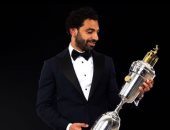 محمد صلاح فى أول تعليق بعد تتويجه بجائزة أفضل لاعب بإنجلترا: "يوم مميز"
