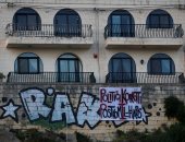 انتشار لافتات فى مالطا لإثارة قضية اغتيال صحفية مناهضة للفساد (صور)