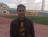 صور .. الإسماعيلى يحصل على توقيع "صانع ألعاب" بنى سويف