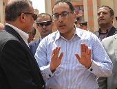 وزير الإسكان: ضخ مليار و364 مليون جنيه فى الأسمرات 3.. والتسليم 30 يونيو - صور