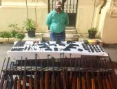 الداخلية تداهم ورشة سلاح بالمنصورة وتضبط 27 قطعة