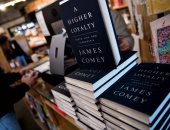 صور.. مبيعات كتاب جيمس كومى عن ترامب تصل لـ600 ألف نسخة فى الأسبوع الأول
