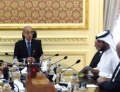 رئيس الوزراء يبحث مع وفد "قرقاش" الإماراتية إنشاء شركة مشتركة لإدارة الموانئ