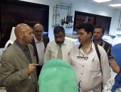 وكيل "صحة الشرقية" يقرر وقف حافز مدير مستشفى ومعاونيه بسبب الإهمال