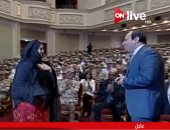 الرئيس لحفيدة شيخ مشايخ سيناء: دوركم لم ينته.. والسيدة: نحن مجندون بكتائبكم