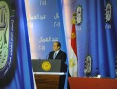 ‏السيسي: عمال مصر دورهم رئيسى فى تحسين الوضع الاقتصادى لوطننا