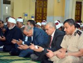 صور.. محافظ القليوبية يشهد احتفال ليلة النصف من شعبان بمسجد ناصر ببنها