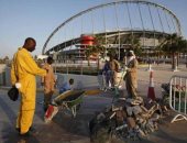 منظمة حقوقية دولية تطالب قطر بالتحقيق فى وفاة العمال الوافدين