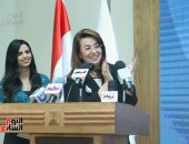 غادة والى: تطوير بنك الدم بالهلال الأحمر وفق المعايير العالمية - صور