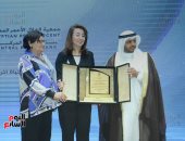 غادة والى تفتتح بنك الدم المركزى بالهلال الأحمر بعد تطويره - صور