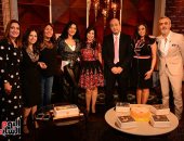 صور ..عمرو أديب يحتفل بـ نجاح "للحب فرصة أخيرة" بحضور نجوم العمل