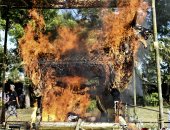 صور.. انطلاق مراسم حرق جثث الموتى فى جزيرة بالى الإندونيسية
