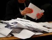 صور..إغلاق صناديق الاقتراع فى الانتخابات المحلية بإنجلترا وبدء فرز الأصوات