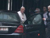 تعرف على تفاصيل تحول أنتونى هوبكنز لـ"البابا بنديكت".. صور