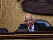 البرلمان يحذف مادة من مشروع قانون التجارب السريرية.. تعرف على التفاصيل