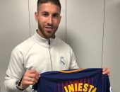 راموس يودع إنييستا: بعيدا عن ماحدث فى الكلاسيكو سنفتقدك يا صديقى 