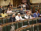 صور.. بدء جلسة البرلمان لنظر الحساب الختامى لـ2016/ 2017 وحسم قانون "أوبر وكريم"