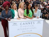 شاهد.. أعضاء لجنة تحكيم مهرجان كان السينمائى قبل ساعات من الـRED CARPET