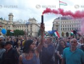 صور.. مئات المتظاهرين يحتجون ضد رئيس وزراء المجر فى أول أيامه بالحكومة 